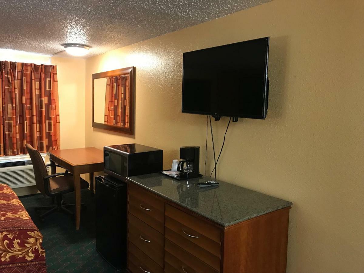 Travel Inn Weatherford מראה חיצוני תמונה